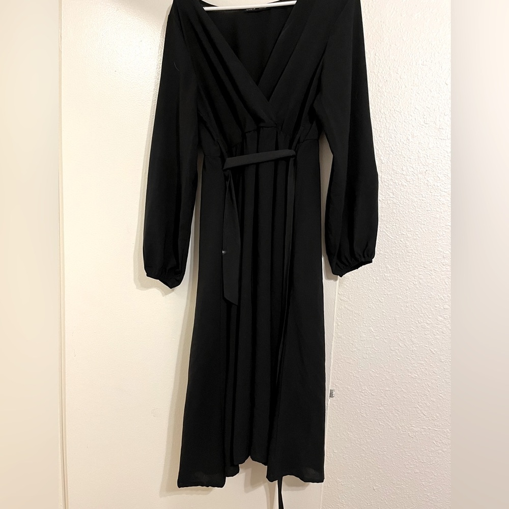 Shein size large long black dress with waist tie.